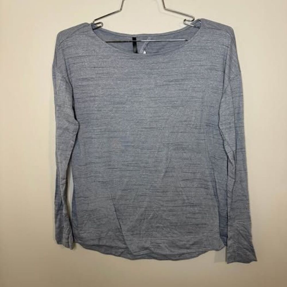Kuhl women’s size medium long sleeve cross back gray blue shirt hiking yoga